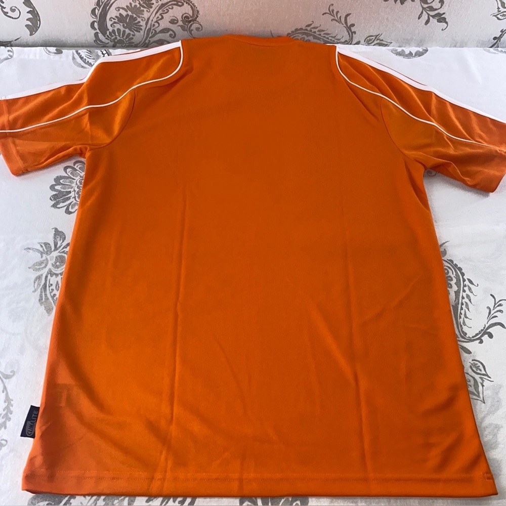 Adidas Clima365 Pullover‎ Shirts
Athletic Tee - Picture 13 of 14